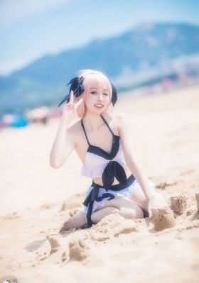 边摸边吃奶边做的视频免费-清晰版高清视频播放