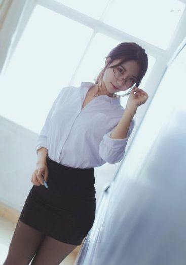 娜塔莉的情人在线-免费国语迅雷1080